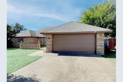 7716 Harmony Drive, Fort Worth, TX 76133 - Photo 2