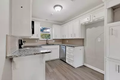 7713 Deaver Drive, North Richland Hills, TX 76180 - Photo 10