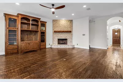 7129 Stone Villa Circle, North Richland Hills, TX 76182 - Photo 12