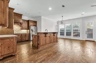 7129 Stone Villa Cir, North Richland Hills, TX 76182 - Photo 10