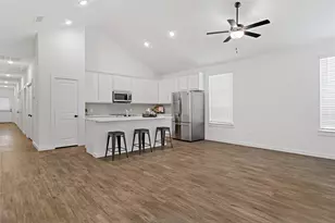 1301 S Bells Ave, Denison, TX 75020 - Photo 1