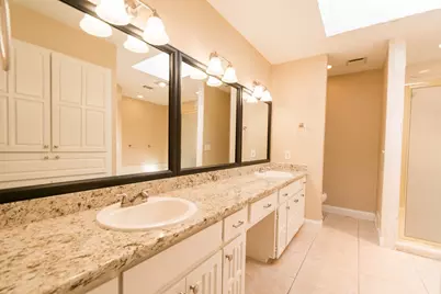 14816 Sopras Circle, Addison, TX 75001 - Photo 22