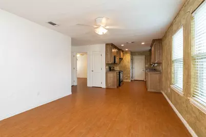 3929 Willing Avenue, Fort Worth, TX 76110 - Photo 4