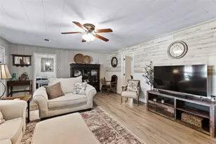 112 Pecan St, Whitesboro, TX 76273 - Photo 8