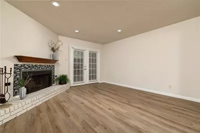 4920 Byers Avenue #B, Fort Worth, TX 76107 - Photo 14