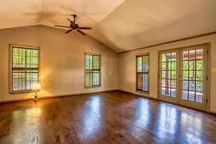 189 Stoney Ridge, Azle, TX 76020 - Photo 4