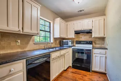 189 Stoney Ridge, Azle, TX 76020 - Photo 12