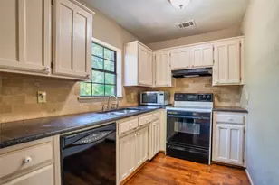 189 Stoney Ridge, Azle, TX 76020 - Photo 12