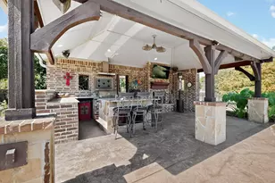 1221 E Secretariat Dr, Terrell, TX 75160 - Photo 4