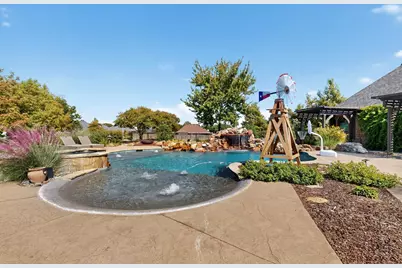 1221 E Secretariat Drive, Terrell, TX 75160 - Photo 8