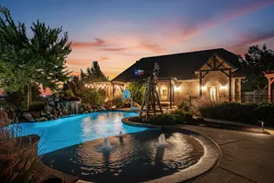 1221 E Secretariat Dr, Terrell, TX 75160 - Photo 2