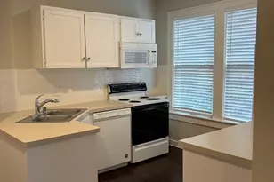 901 N Bishop Ave, Dallas, TX 75208 - Photo 4