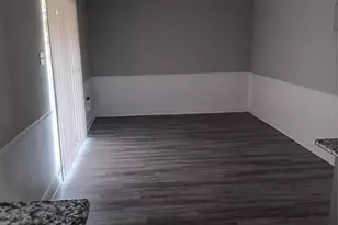 2906 Plaza St, Arlington, TX 76010 - Photo 8