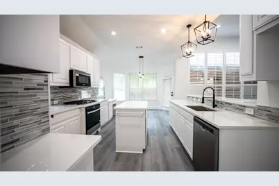 1810 Winterberry Trail, Garland, TX 75040 - Photo 16