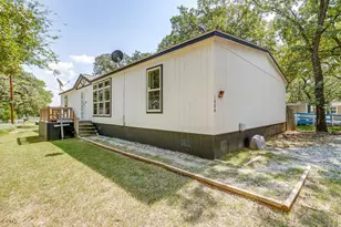 1804 Coral Rd, Pelican Bay, TX 76020 - Photo 1