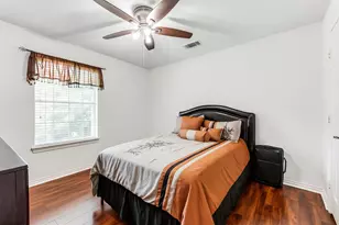 305 Ravenna Rd, Lake Dallas, TX 75065 - Photo 16