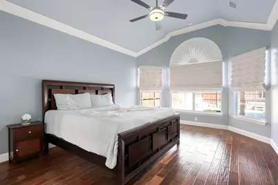 10300 Donley Drive, Irving, TX 75063 - Photo 16