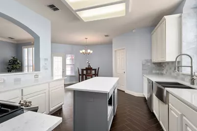 10300 Donley Drive, Irving, TX 75063 - Photo 14