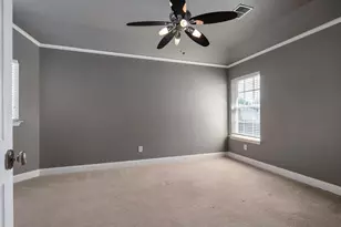 10300 Donley Dr, Irving, TX 75063 - Photo 26