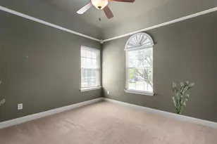 10300 Donley Dr, Irving, TX 75063 - Photo 24