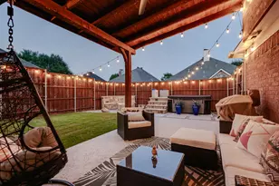 10300 Donley Dr, Irving, TX 75063 - Photo 30