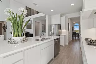 701 Prairie Ct, Little Elm, TX 75068 - Photo 12