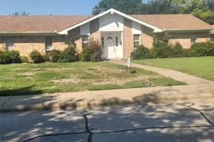 12911 Mitchwin Rd, Farmers Branch, TX 75234 - Photo 1