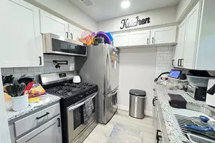 729 Hettie St, Denton, TX 76209 - Photo 6