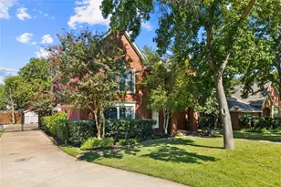 617 Highland Meadows Dr, Highland Village, TX 75077 - Photo 2