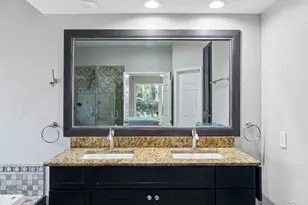 617 Highland Meadows Dr, Highland Village, TX 75077 - Photo 16