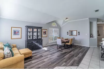 6405 Redstone Drive, Arlington, TX 76001 - Photo 4