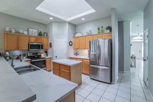 6405 Redstone Dr, Arlington, TX 76001 - Photo 16