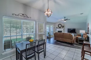 6405 Redstone Dr, Arlington, TX 76001 - Photo 18