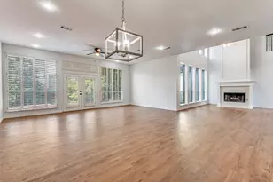 600 Loch Chalet Ct, Arlington, TX 76012 - Photo 10