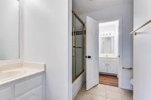 600 Loch Chalet Ct, Arlington, TX 76012 - Photo 24