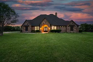 3400 N Preston Lakes Dr, Celina, TX 75009 - Photo 1