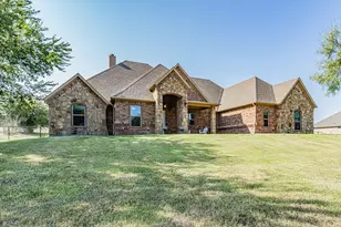 212 Muir Rd, Aledo, TX 76008 - Photo 2