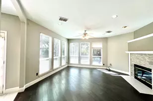 9704 Congressional Dr, Plano, TX 75025 - Photo 6