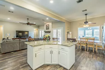 9413 Mesquite Bend Road, Waco, TX 76708 - Photo 8