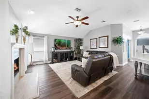 106 Stanbury St, Mansfield, TX 76063 - Photo 14