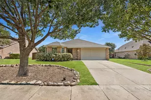 3810 Wolf Creek Ln, Melissa, TX 75454 - Photo 2