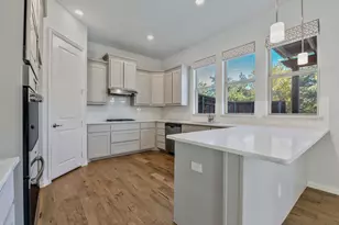 516 Renaissance Ln, Irving, TX 75060 - Photo 14