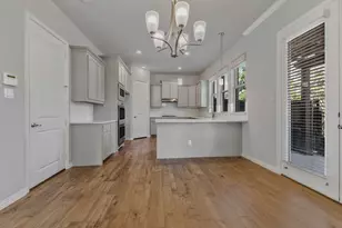 516 Renaissance Ln, Irving, TX 75060 - Photo 12