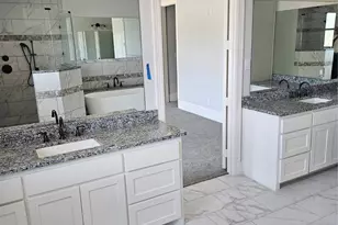 1421 Ethan Cir, Midlothian, TX 76065 - Photo 4