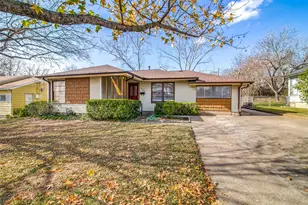 214 S Clark St, Rockwall, TX 75087 - Photo 2