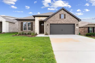 3508 Columbus Street, Gainesville, TX 76240 - Photo 2