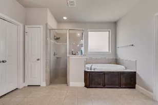 202 Debbie Way, Red Oak, TX 75154 - Photo 24