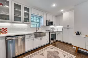 8543 Glencrest Ln, Dallas, TX 75209 - Photo 12