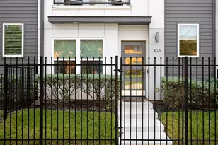 1727 Caddo St, Dallas, TX 75204 - Photo 2