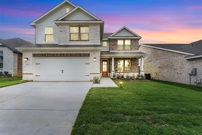 3512 Columbus Street, Gainesville, TX 76240 - Photo 1